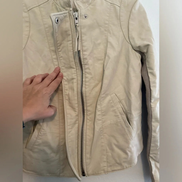 Free People Cool & Clean Vegan Leather Moto Jacket Cream Size 6 Wool Blend - Picture 7 of 11